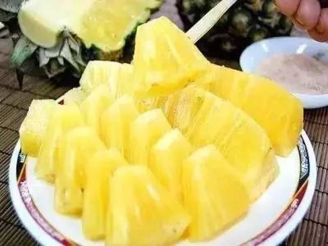 吃完菠萝吃哈密瓜发苦,揭秘吃完菠萝吃哈密瓜为何发苦的奥秘