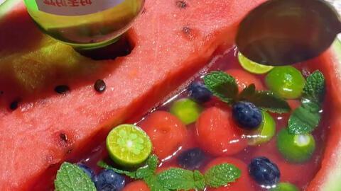 围观吃瓜窜稀,揭秘网络热议背后的“窜稀”现象