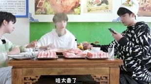 吃瓜吃到自己头上文言文,自食其果