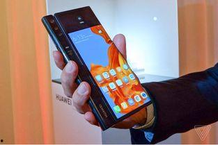 吃瓜群众吃华为手机,吃瓜群众的心头好，科技与时尚的完美融合