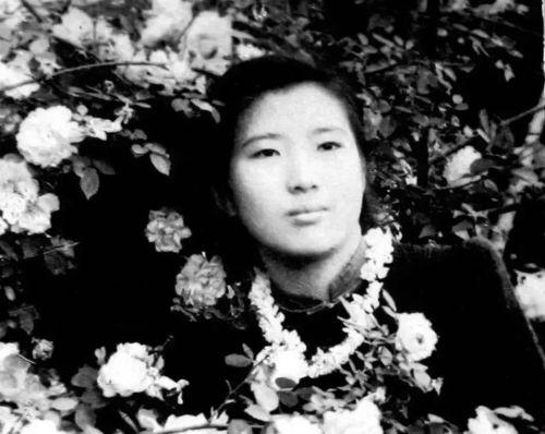 吴胜明吃瓜,瓜田里的“吃瓜群众”