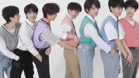 小娇妻露脸吃瓜,吃瓜群众热议不断！